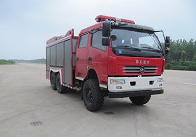 程力威牌CLW5120GXFGL35型干粉水联用消防车